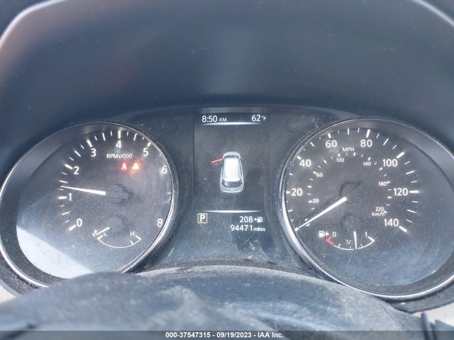 2017 NISSAN ROGUE SV VIN: KNMAT2MV7HP577723
