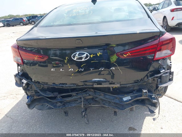 Hyundai ELANTRA SEL 2020 5NPD84LFXLH628575 Image 6