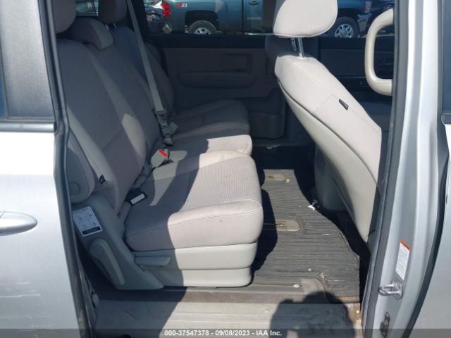KNDMB5C19G6177876 KIA SEDONA LX