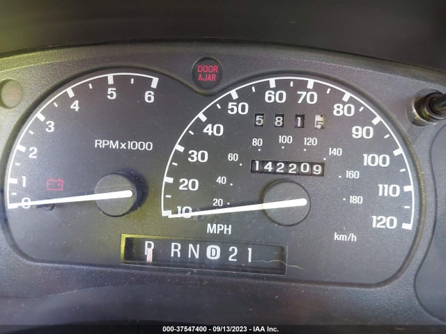 2000 MAZDA B-SERIES 2WD TRUCK SX/SE VIN: 4F4YR12C0YTM26553