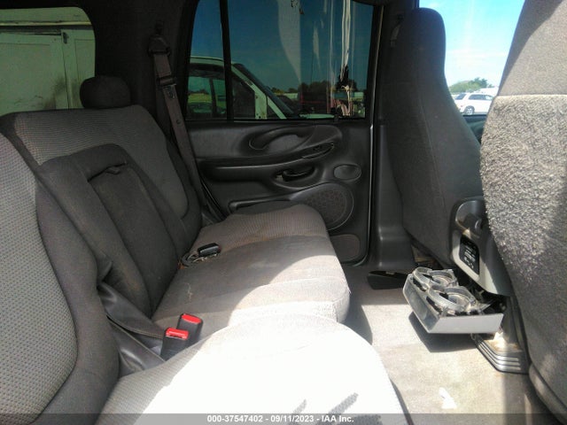 2000 FORD EXPEDITION XLT VIN: 1FMPU16L8YLC47539