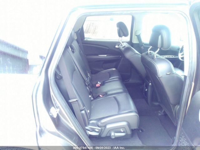 3C4PDCGB3FT517767 Dodge Journey Crossroad