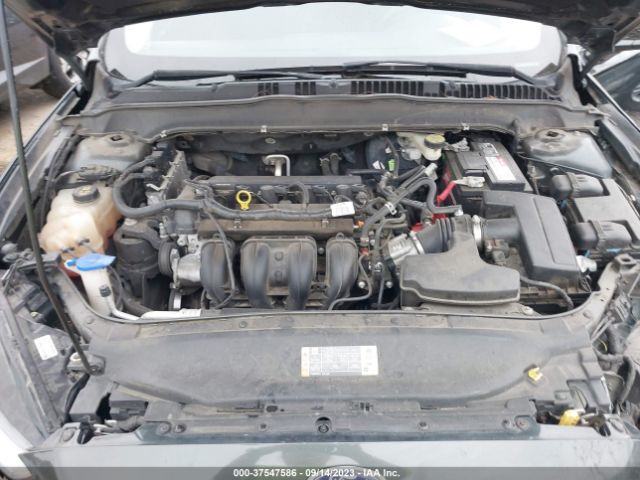 3FA6P0H72FR145840 Ford FUSION SE