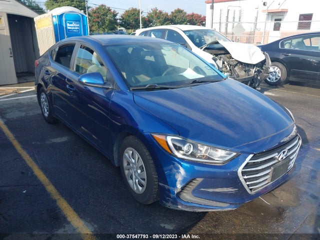 2018 HYUNDAI ELANTRA SE VIN: 5NPD74LF7JH323826