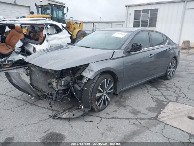 1N4BL4CV6KC185869 Nissan Altima 2.5 Sr