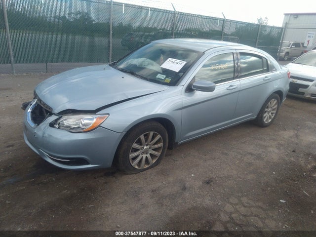2013 CHRYSLER 200 1C3CCBBB6DN579409 Photo 1