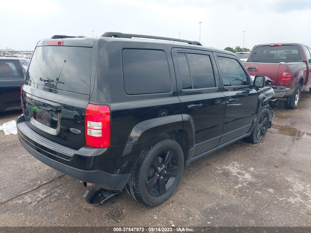1C4NJPBAXED893960 Jeep Patriot Altitude
