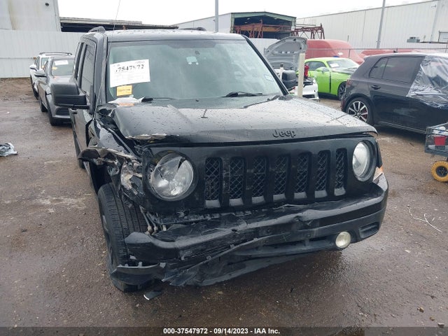 1C4NJPBAXED893960 Jeep Patriot Altitude