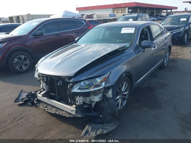 2016 Lexus LS, VIN: JTHBL5EF3G5139240