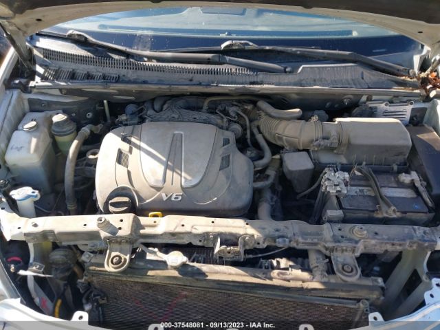 KNDMG4C72E6564668 KIA SEDONA LX