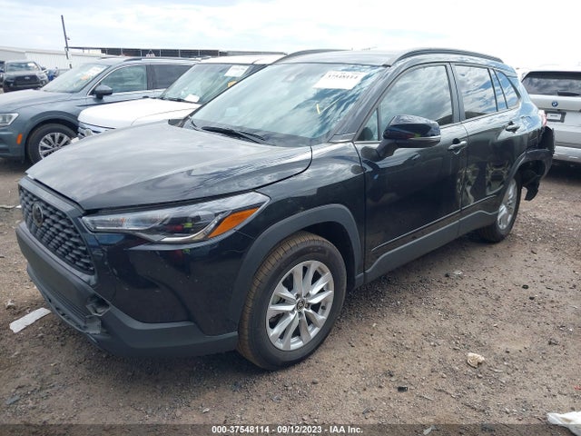 Toyota Corolla Cross Le 2022 7MUCAAAG3NV011970 Image 2