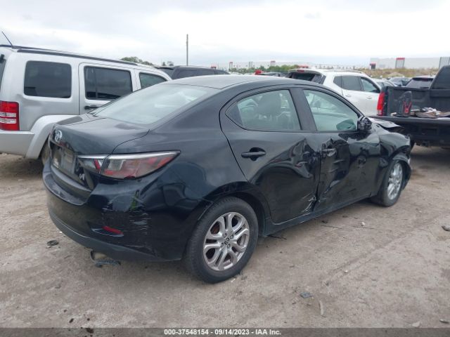 3MYDLBZV3GY105443 Scion IA