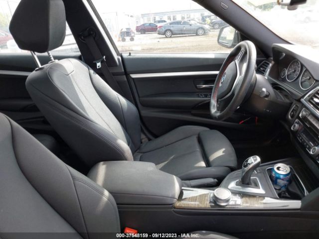 WBA8Z9C50JG828172 BMW 3 Series 330i Xdrive