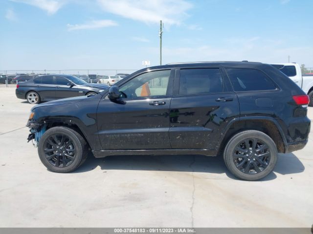 1C4RJEAG8KC699196 Jeep Grand Cherokee Altitude