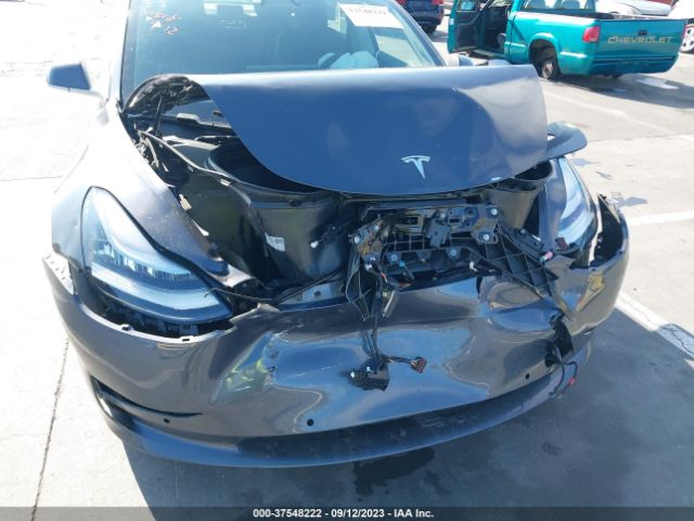 5YJ3E1EA3KF424671 Tesla Model 3 Standard Range