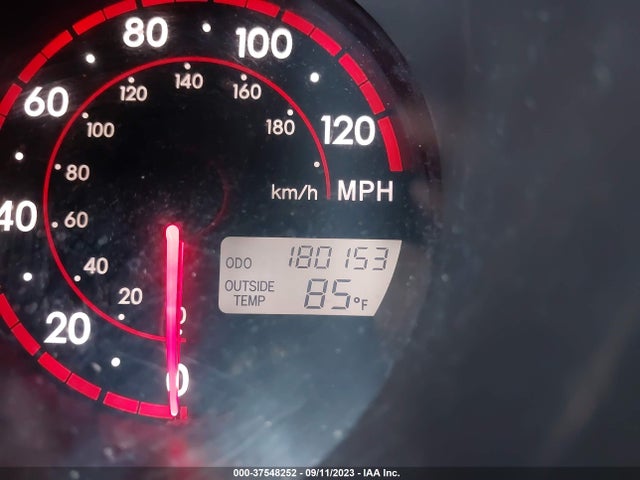 2005 PONTIAC VIBE VIN: 5Y2SM63825Z420735