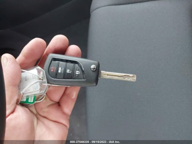 5YFB4MDE7PP036553 Toyota COROLLA LE