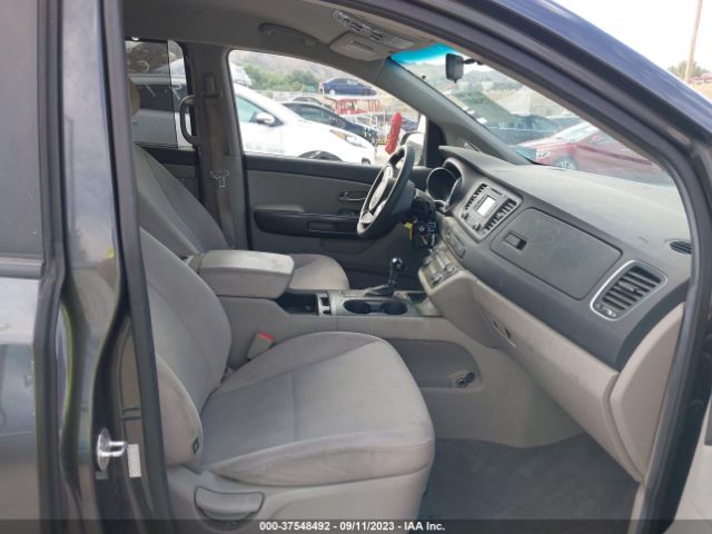KNDMB5C13G6191840 KIA SEDONA LX