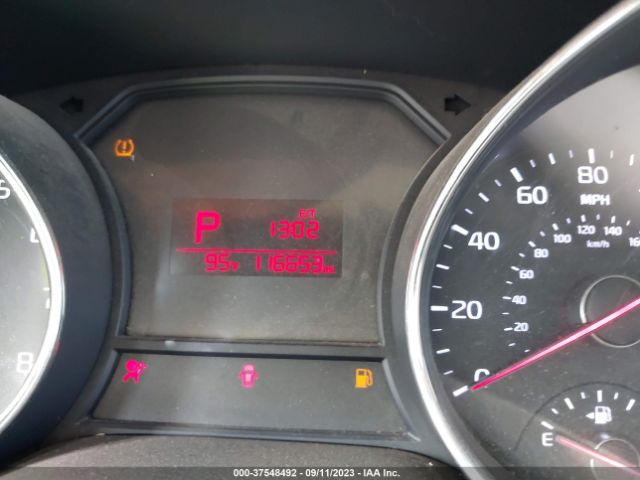 KNDMB5C13G6191840 KIA SEDONA LX