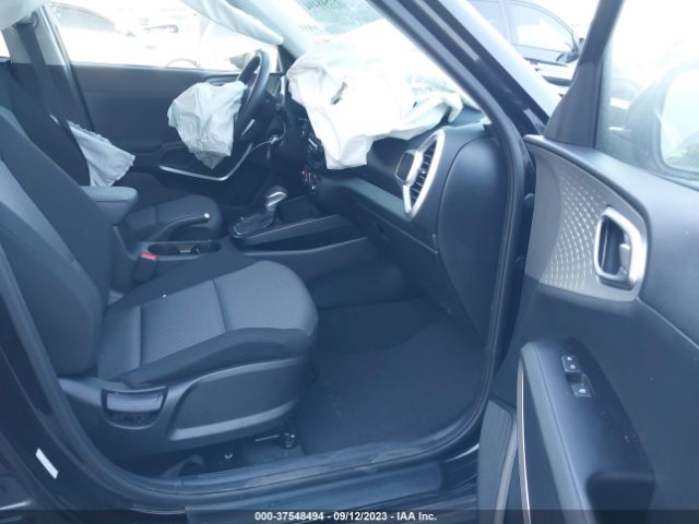 KNDJ23AU3P7856279 KIA SOUL LX