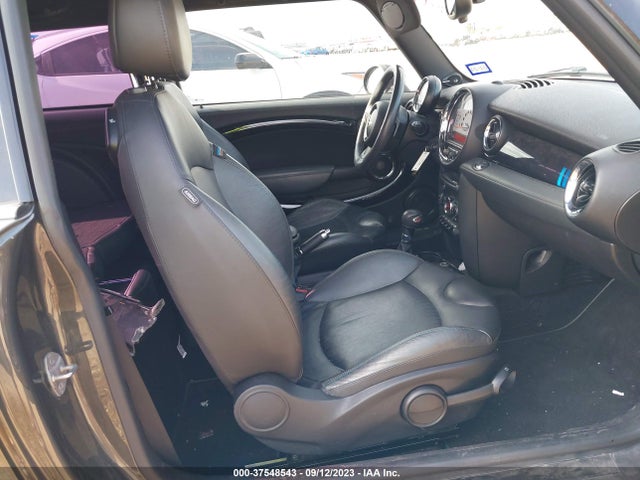 2013 MINI COOPER HARDTOP WMWSV3C53DT394081 Photo 4