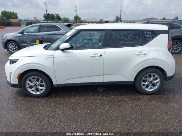 KNDJ23AU3P7861482 KIA SOUL LX