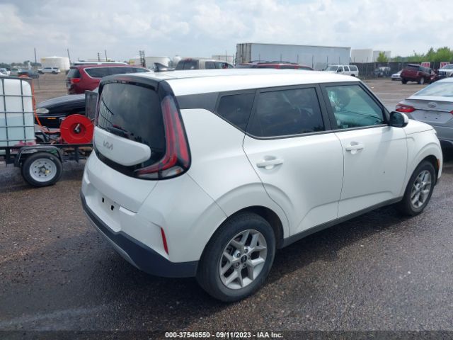KNDJ23AU3P7861482 KIA SOUL LX