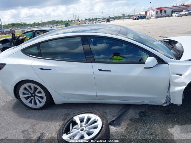 5YJ3E1EA9PF564926 Tesla MODEL 3