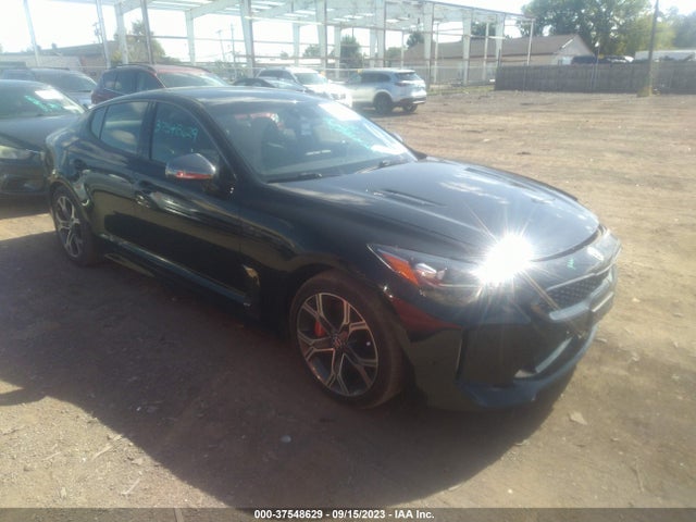 KIA STINGER GT 2018 KNAE35LC2J6015742 Image 1