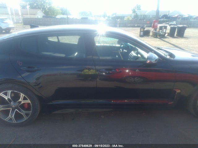KIA STINGER GT 2018 KNAE35LC2J6015742 Image 13