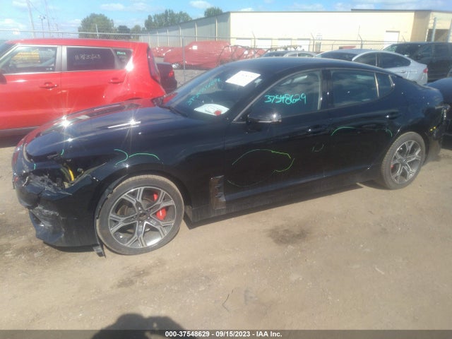 KIA STINGER GT 2018 KNAE35LC2J6015742 Image 2