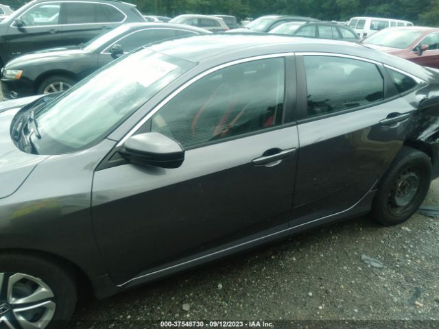 19XFC2F55GE215245 Honda Civic Sedan Lx