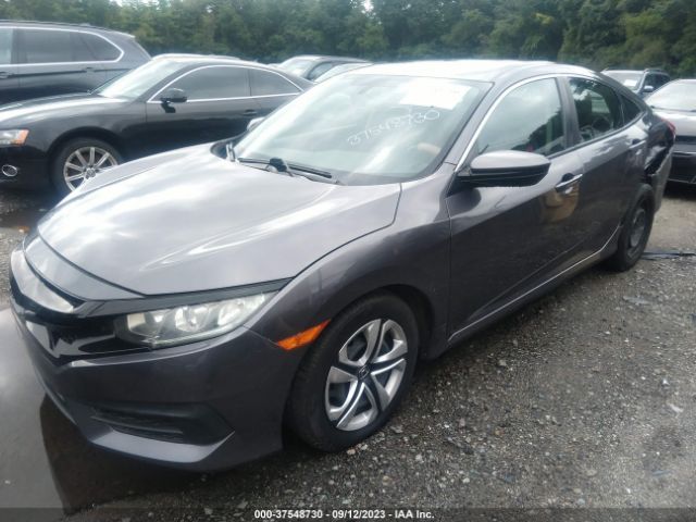 19XFC2F55GE215245 Honda Civic Sedan Lx