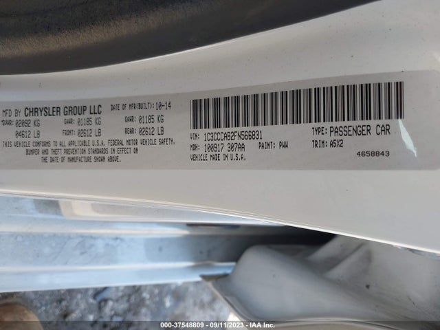 Chrysler 200 Limited 2015 1C3CCCAB2FN566831 Image 9