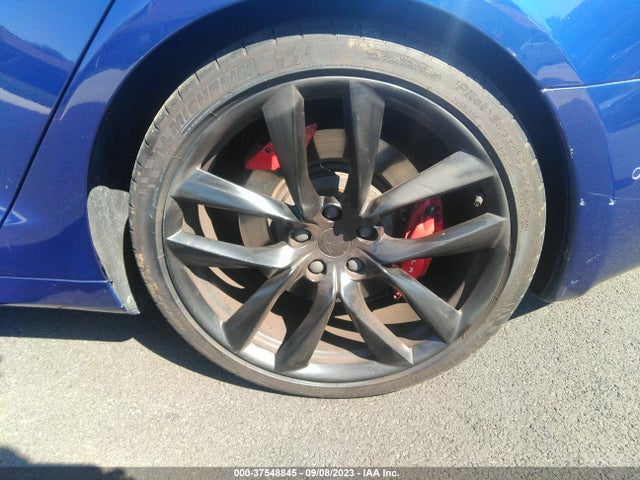 Tesla Model S 90d/70d/75d/60d/85d 2016 5YJSA1E25GF158240 Image 10