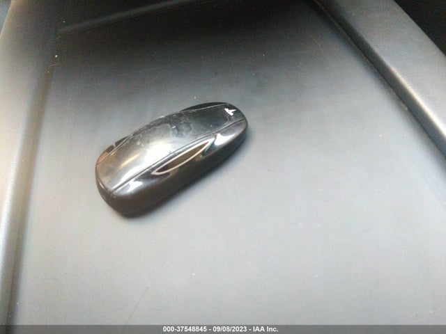 Tesla Model S 90d/70d/75d/60d/85d 2016 5YJSA1E25GF158240 Image 11
