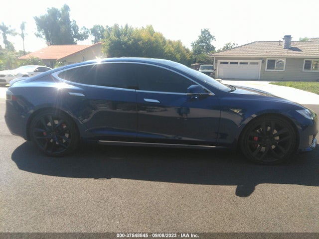 Tesla Model S 90d/70d/75d/60d/85d 2016 5YJSA1E25GF158240 Image 14