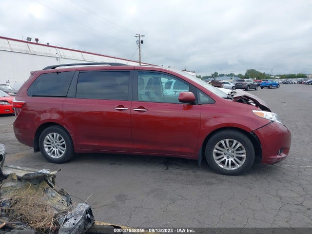 Toyota Sienna Xle Auto Access 2017 5TDYZ3DC7HS881139 Image 13