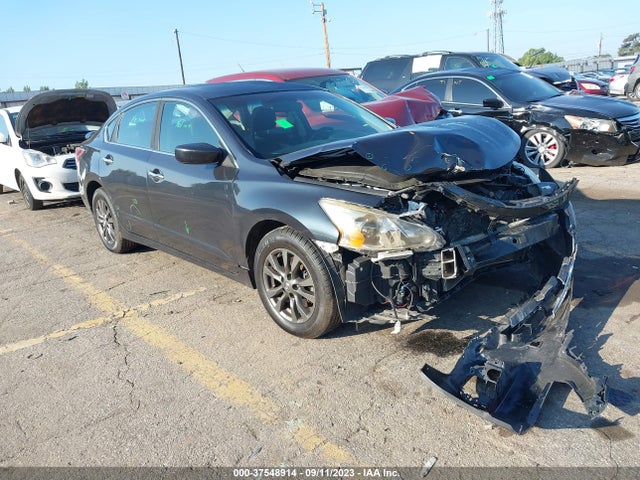 2015 1N4AL3AP0FN901783 main image