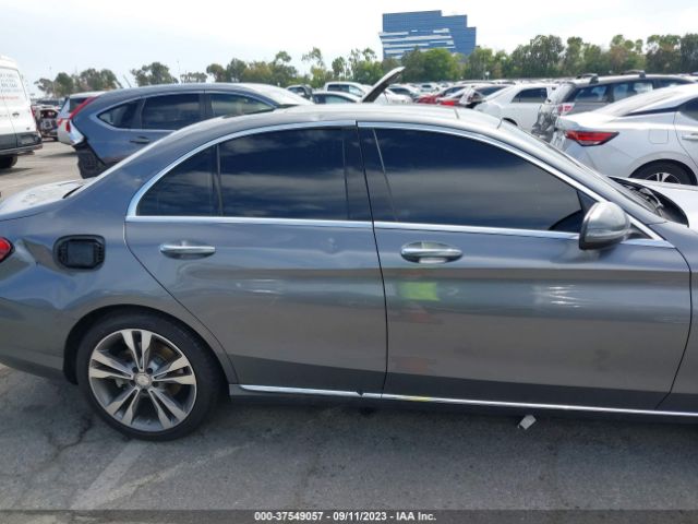 55SWF4JB0HU181211 Mercedes-Benz C-class C 300