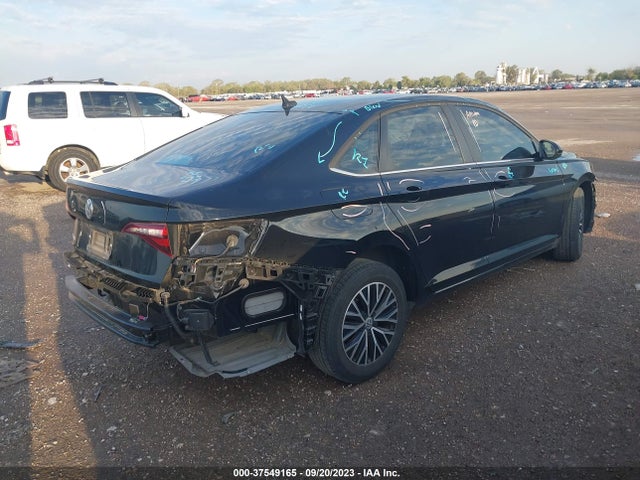 3VWC57BU6MM005324 Volkswagen Jetta S/se/r-line