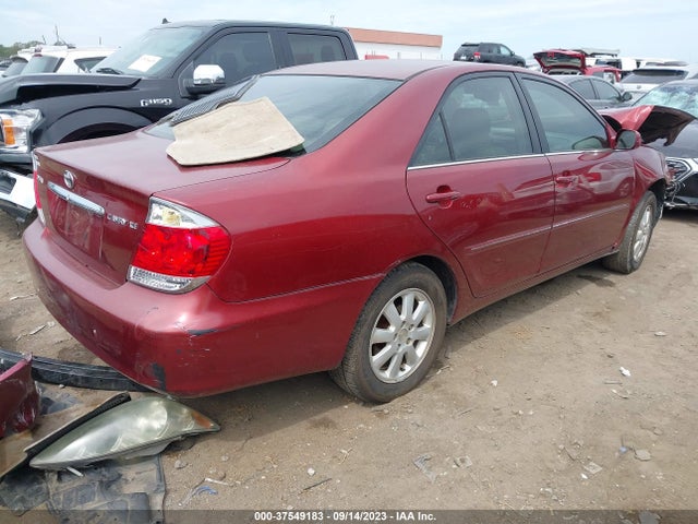 2005 TOYOTA CAMRY XLE VIN: 4T1BE32K25U090189