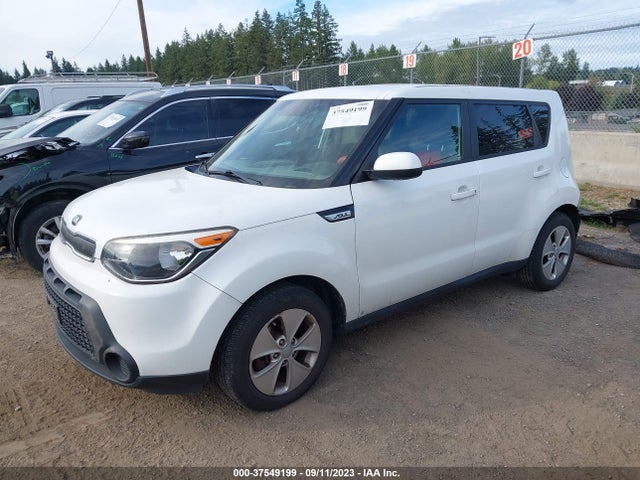 KIA Soul Base 2015 KNDJN2A24F7112186 Image 2