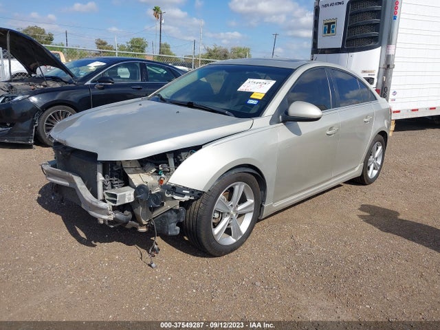 Chevrolet Cruze 2lt 2014 1G1PE5SB8E7146584 Image 2