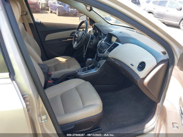 Chevrolet Cruze 2lt 2014 1G1PE5SB8E7146584 Image 5