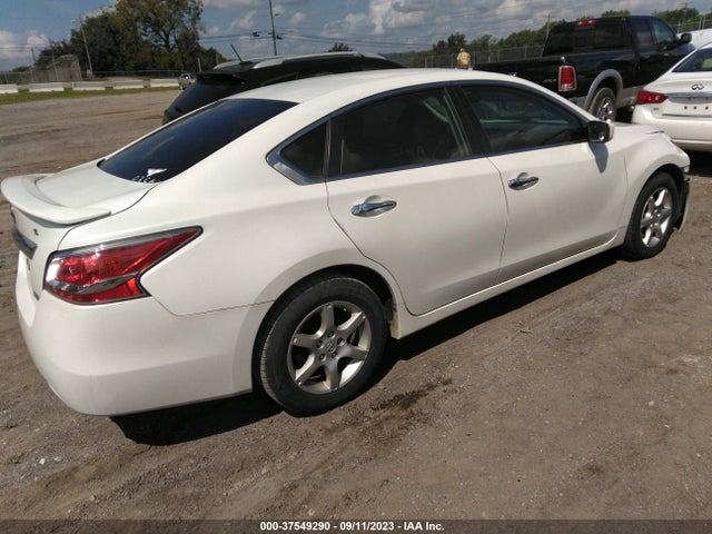 2014 NISSAN ALTIMA 2.5 S VIN: 1N4AL3AP0EN356392