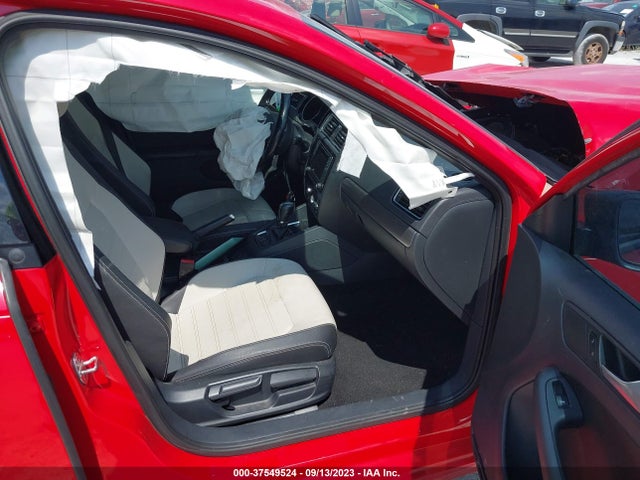 3VWD17AJ4GM369740 Volkswagen Jetta Sedan 1.8t Sport