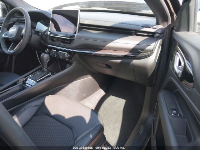 3C4NJCBB0NT234958 Jeep Compass Altitude