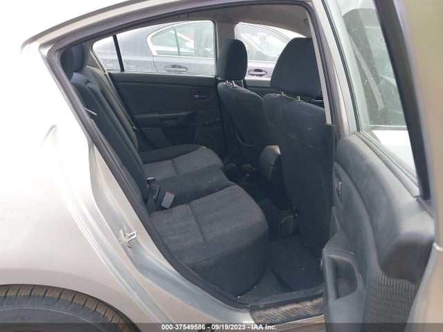 2009 MAZDA MAZDA3 I SPORT VIN: JM1BK32GX91205931