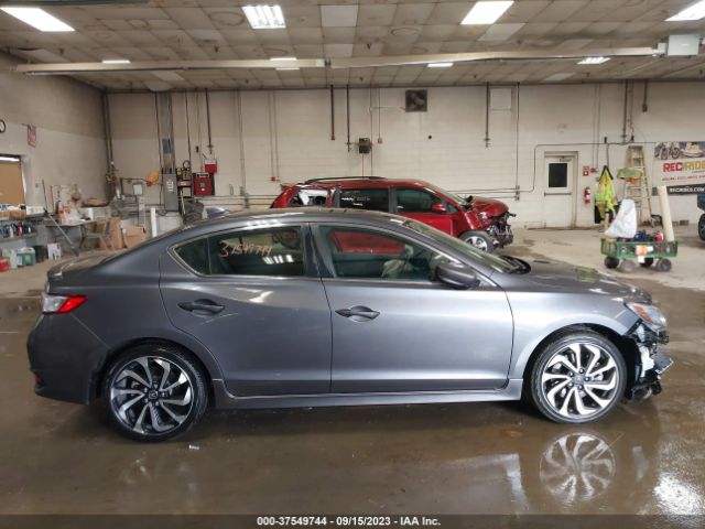 19UDE2F45JA002705 Acura Ilx Special Edition